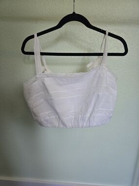 Abercrombie & Fitch White Lace-Trim Cropped Camisole